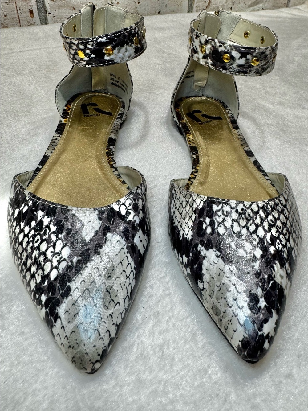 Report Snake-Print Pointed Flats with Ankle Strap - Black/White Size 6.5